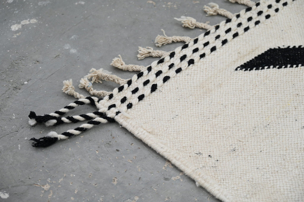 DecorBites™ Handmade Moroccan Azilal Rug - 317x200 cm