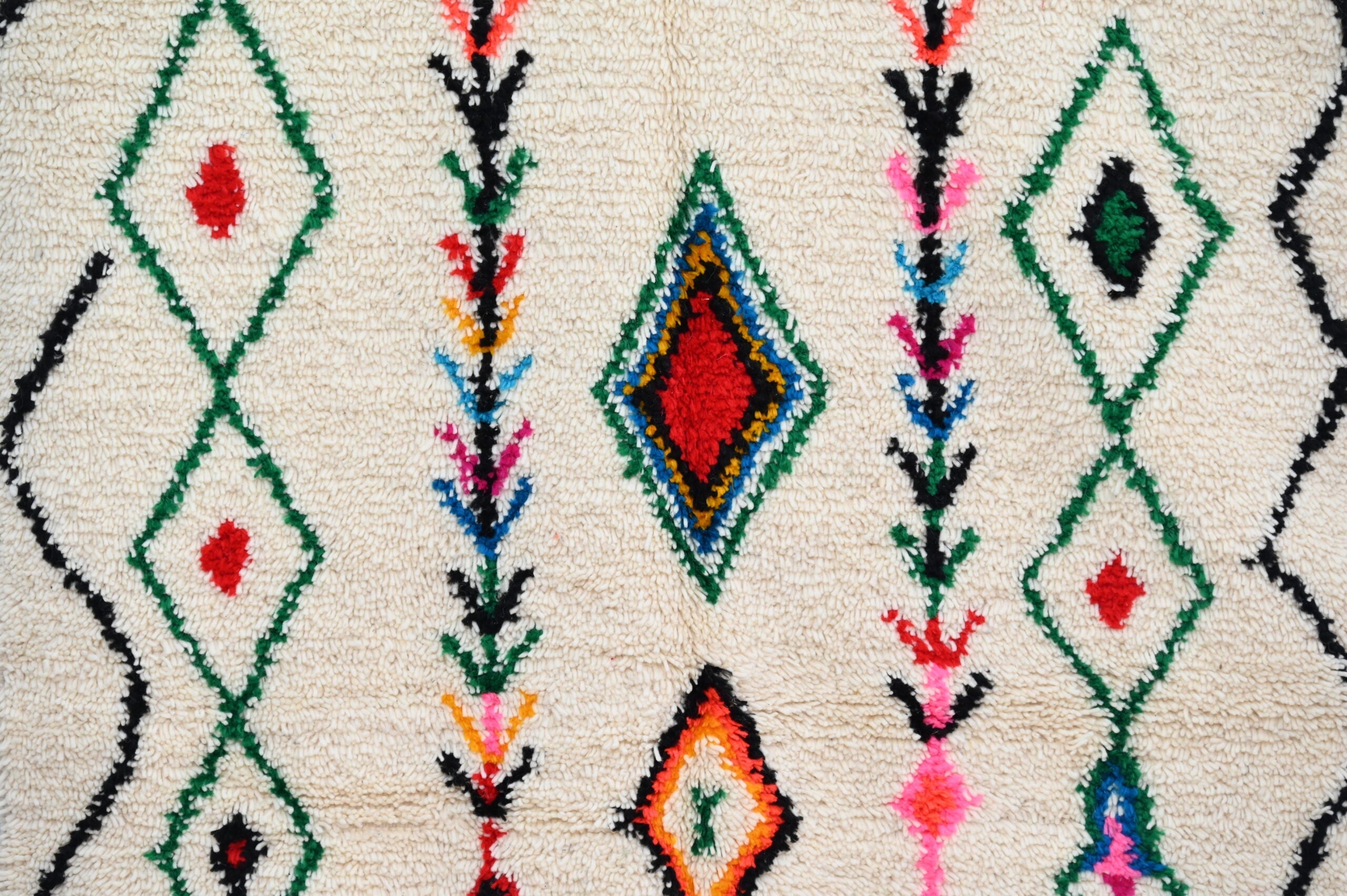 DecorBites™ Handmade Moroccan Traditional Azilal Rug 240x150cm