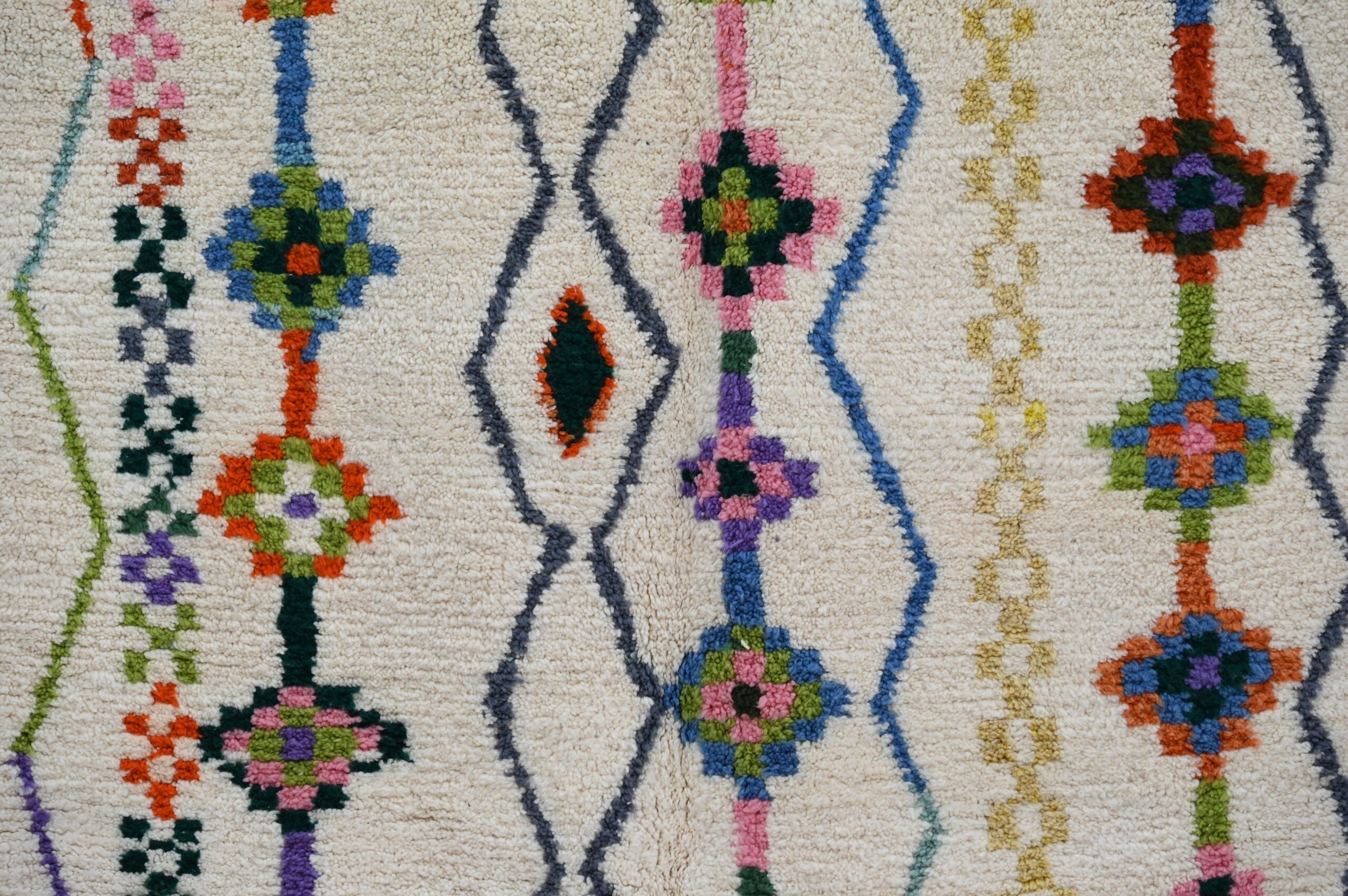 DecorBites™ Handmade Moroccan Traditional Azilal Rug 315x194cm