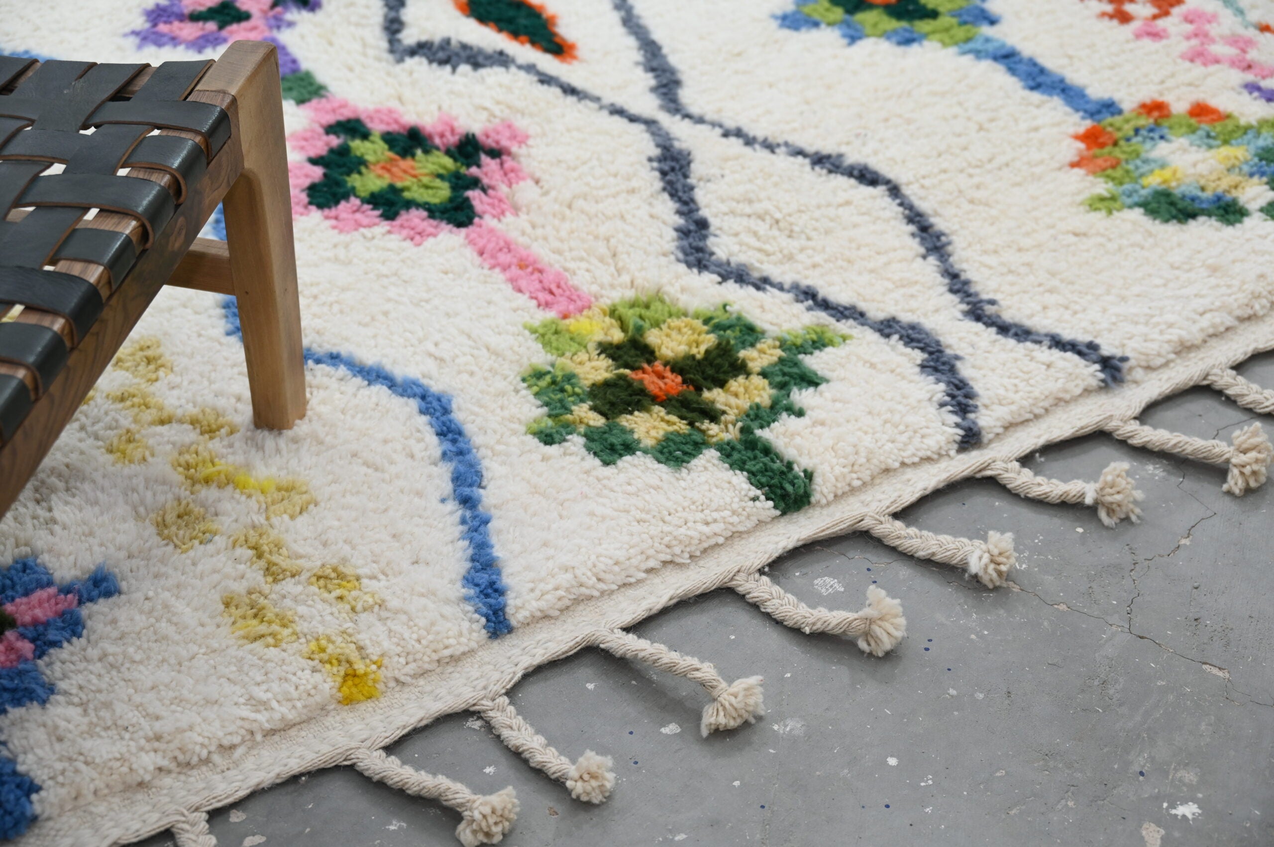DecorBites™ Handmade Moroccan Traditional Azilal Rug 315x194cm
