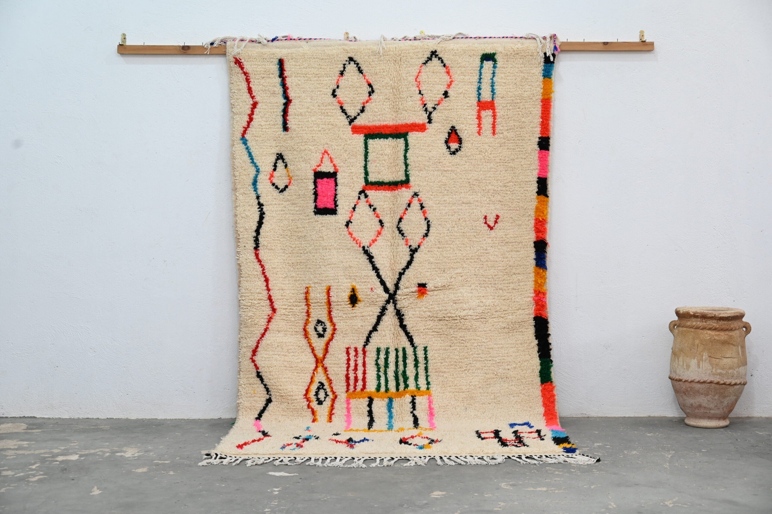 DecorBites™ Handwoven Moroccan Azilal Rug - 245x146 cm