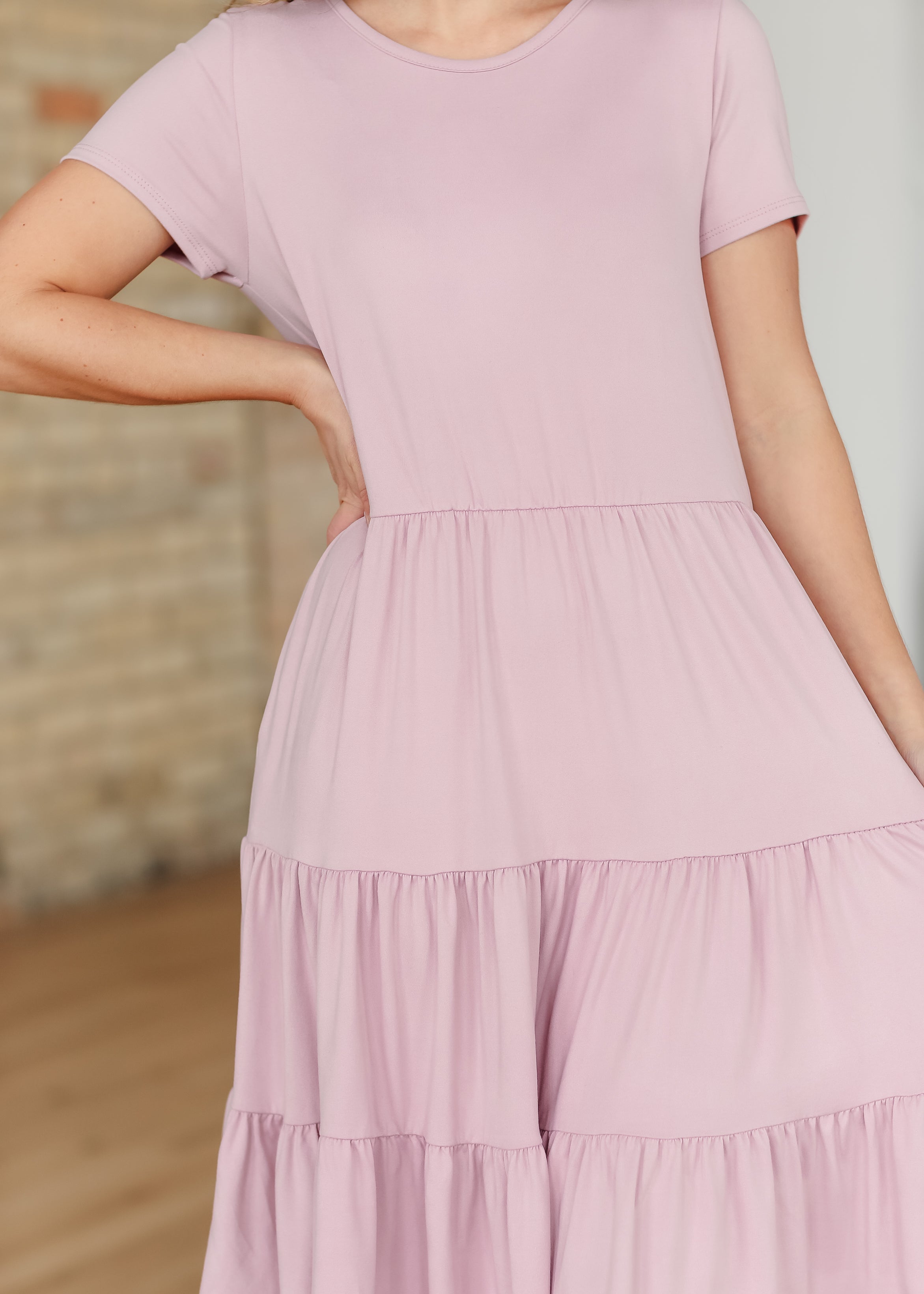 Jenna Knit Short Sleeve Tiered Midi Dress