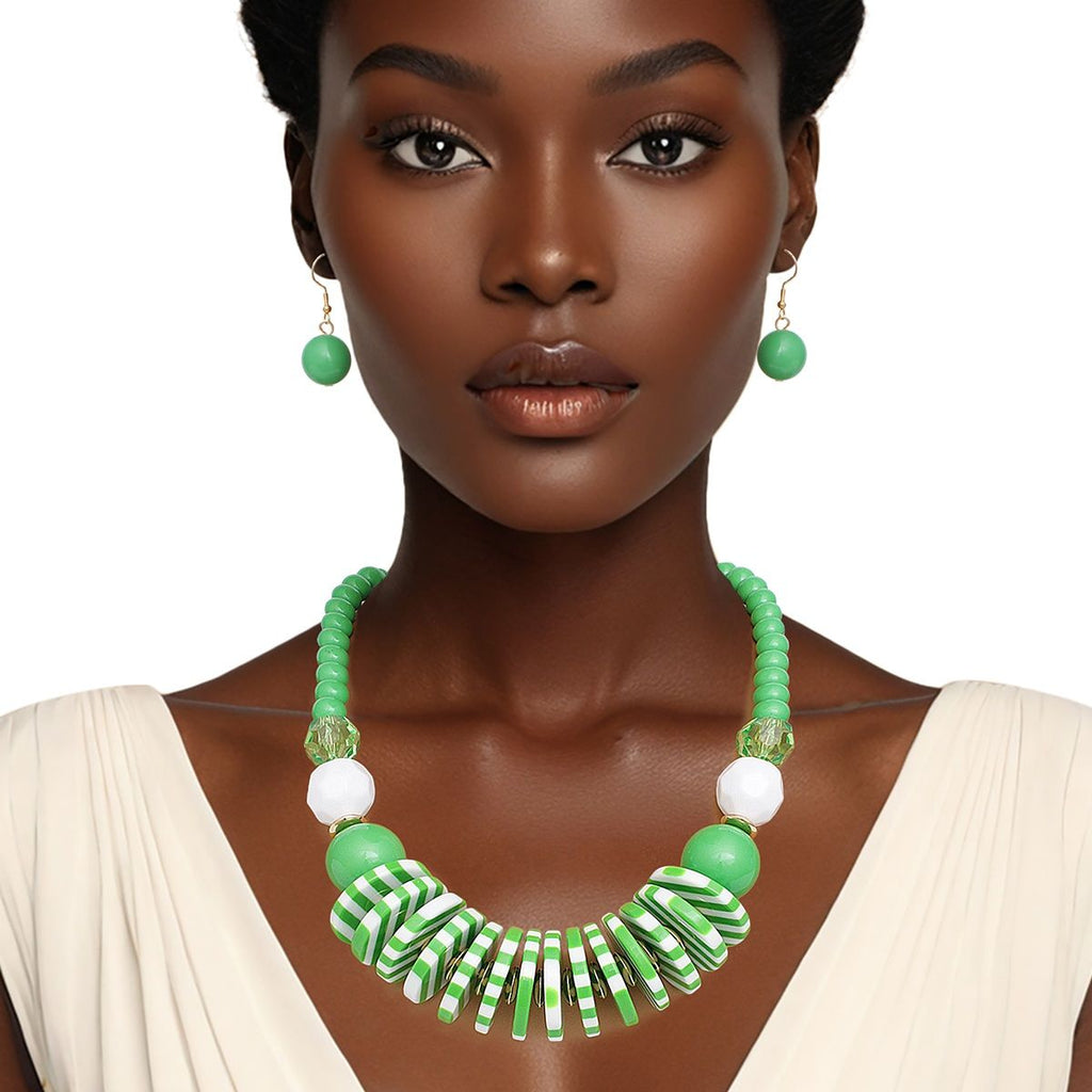 Statement Beaded Disc Necklace Set in Funky Green and White, Trendy Fashion Jewelry