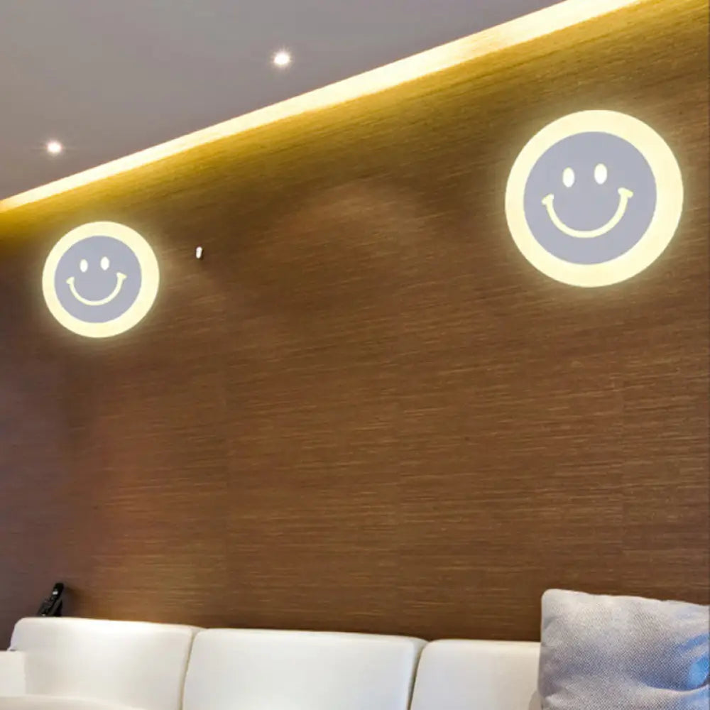 DecorBites™ Kids' Cartoon Apple/Leaf/Cat LED Flush Mount Wall Sconce - Small Acrylic Wall Light for Children's Bedroom in White