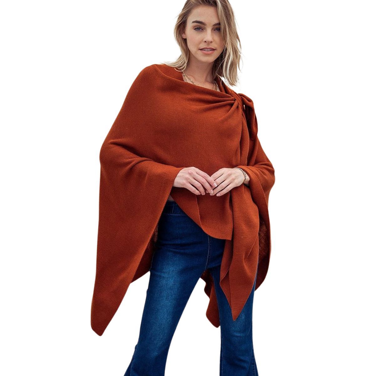 Ruana with Shoulder Strap in Bronze – Stylish Layered Fashion Accessory