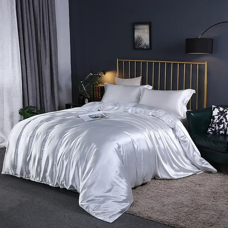 DecorBites™ Luxurious Bedding Ensemble