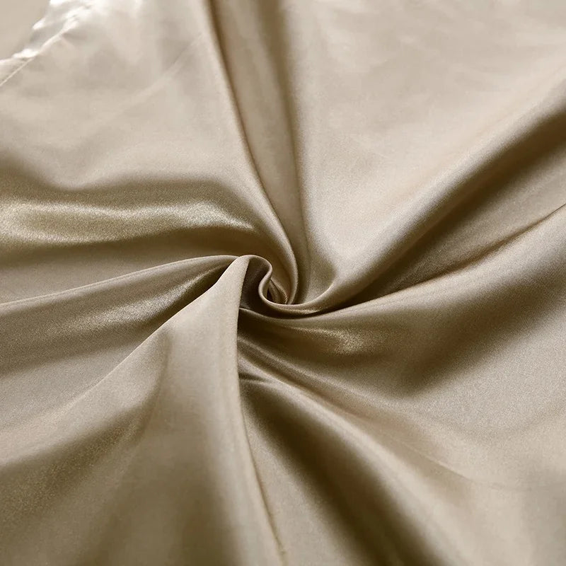 DecorBites™ Luxurious Silk Bedding Set - Multiple Sizes