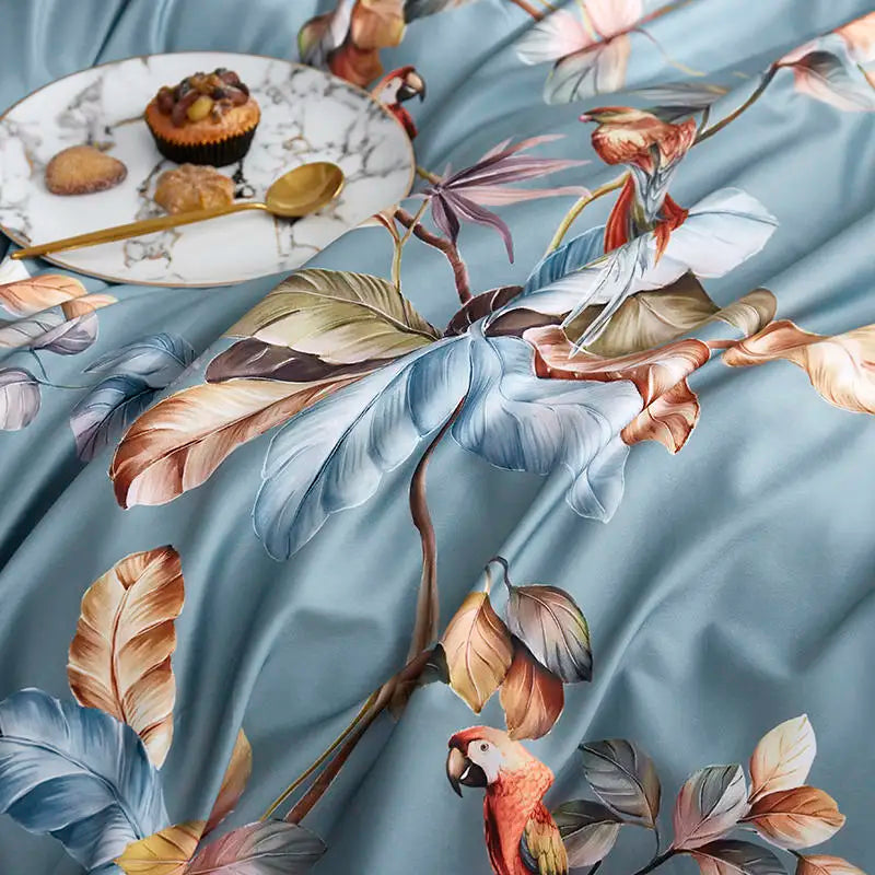 DecorBites™ Luxury Flamingo Leaf Bedding Set - Queen/King Size