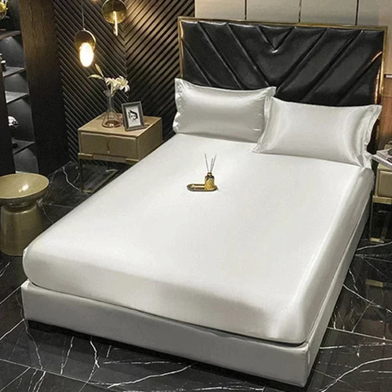 DecorBites™ Luxury Mulberry Silk Queen Size Bedding Set