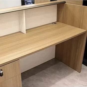 Maximilian · Front Lobby Desk
