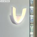 DecorBites™ Minimalist Geometric LED Wall Sconce – Warm/White Light
