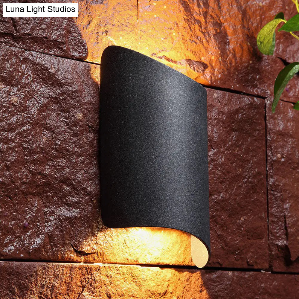 DecorBites™ Modern LED Black Wall Sconce Lamp with Metal Shade for Yard