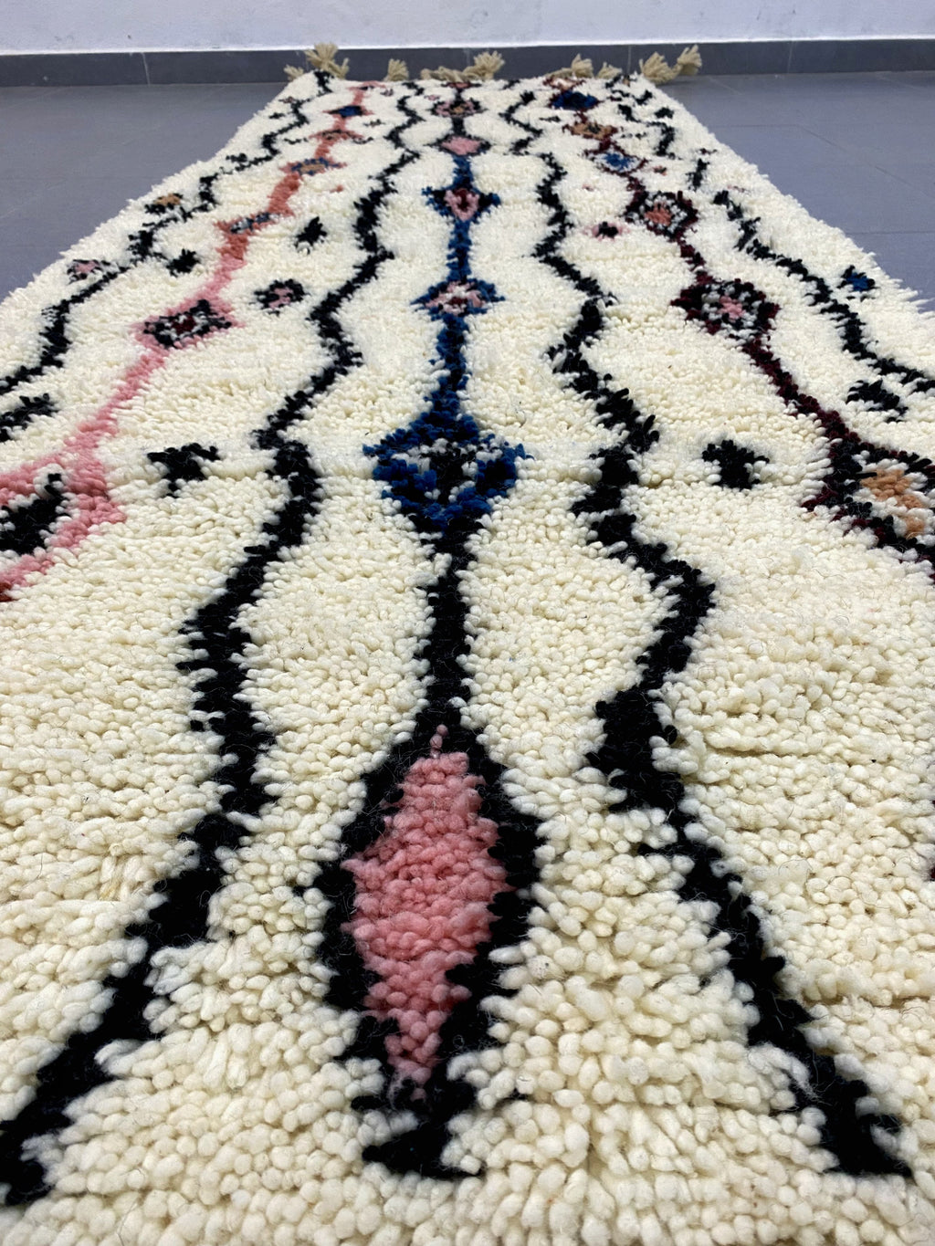 DecorBites™ Moroccan Handmade Beni Ouarain Rug 2.5m x 0.7m