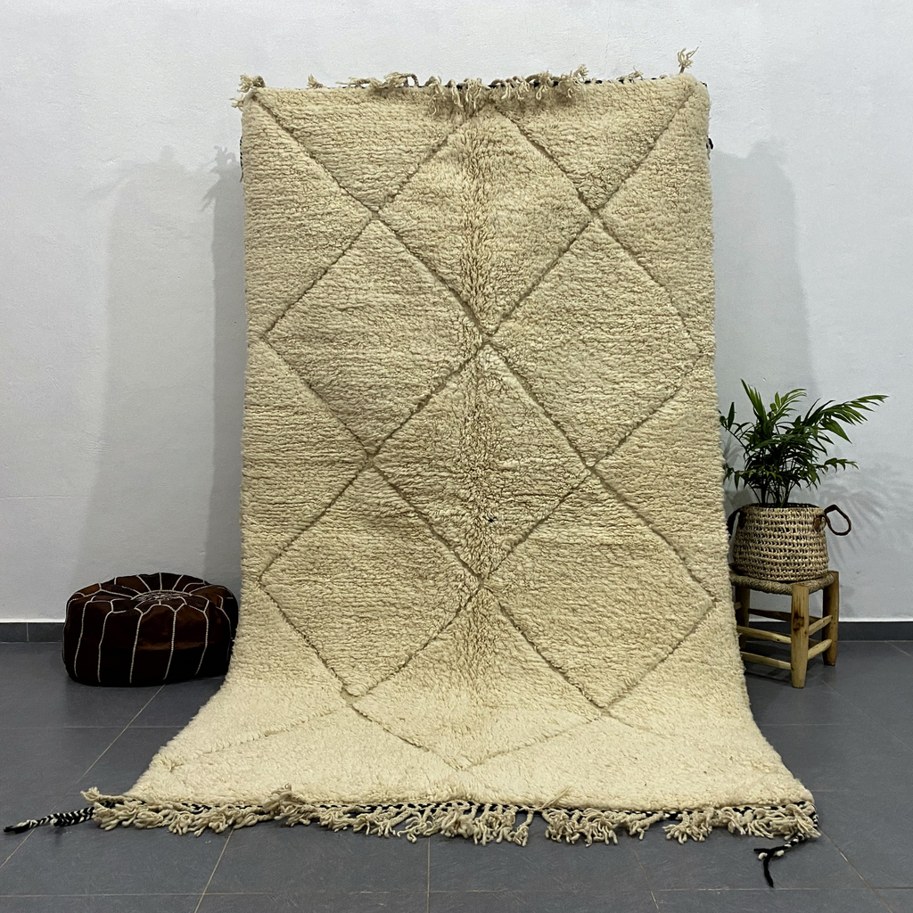 DecorBites™ Moroccan Handmade Beni Ouarain Rug 2.5m x 1.5m