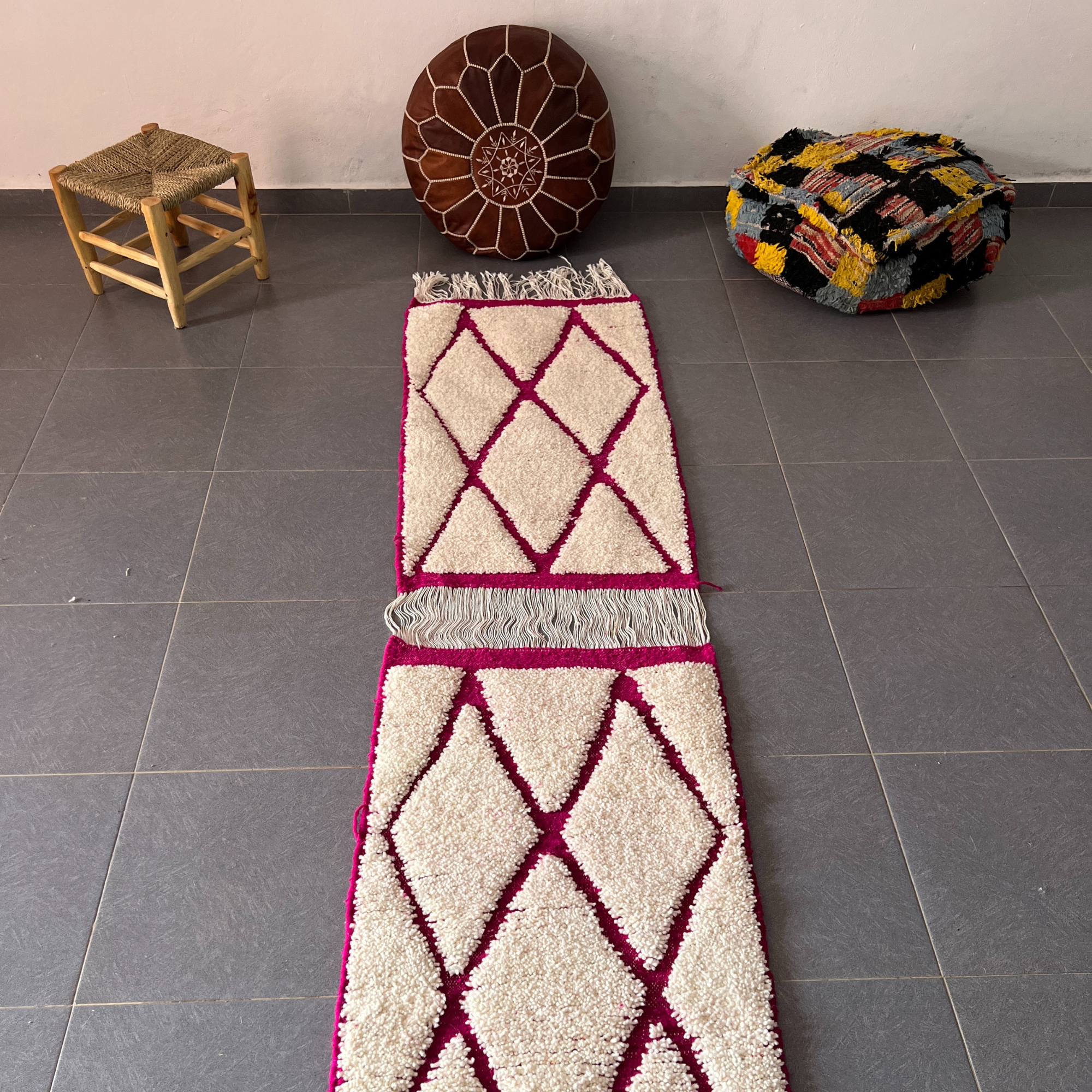 DecorBites™ Moroccan Handmade Small Beni Ouarain rug 1m / 70cm
