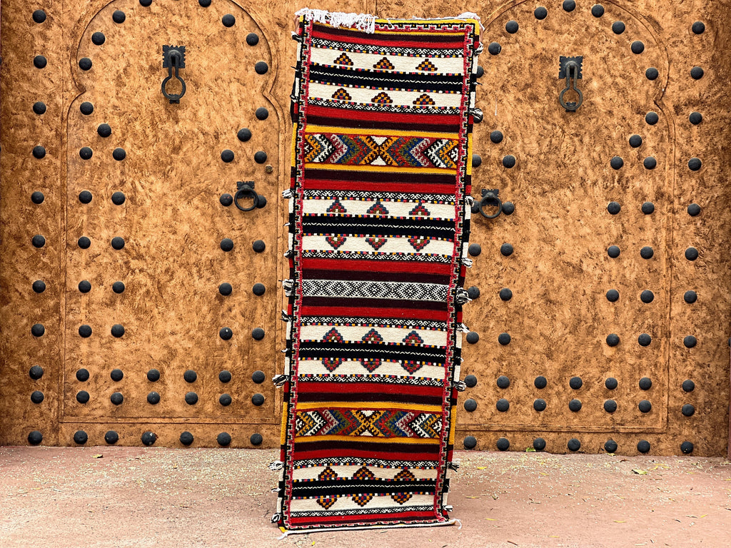 DecorBites™ Moroccan Handmade Taznakht rug - 200cm x 60 cm