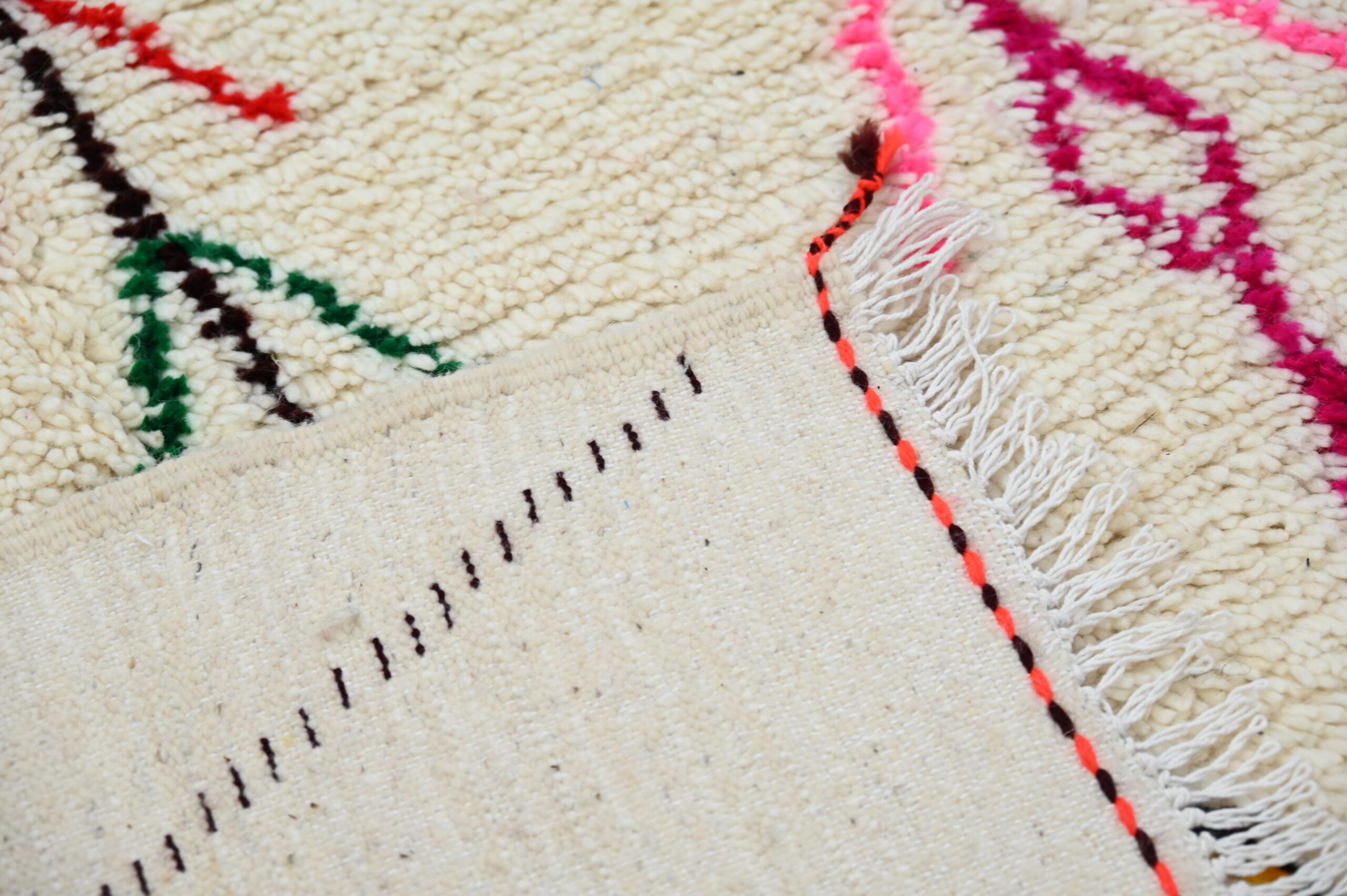 DecorBites™ Moroccan Handmade Traditional Azilal Rug 252 X 145 Cm