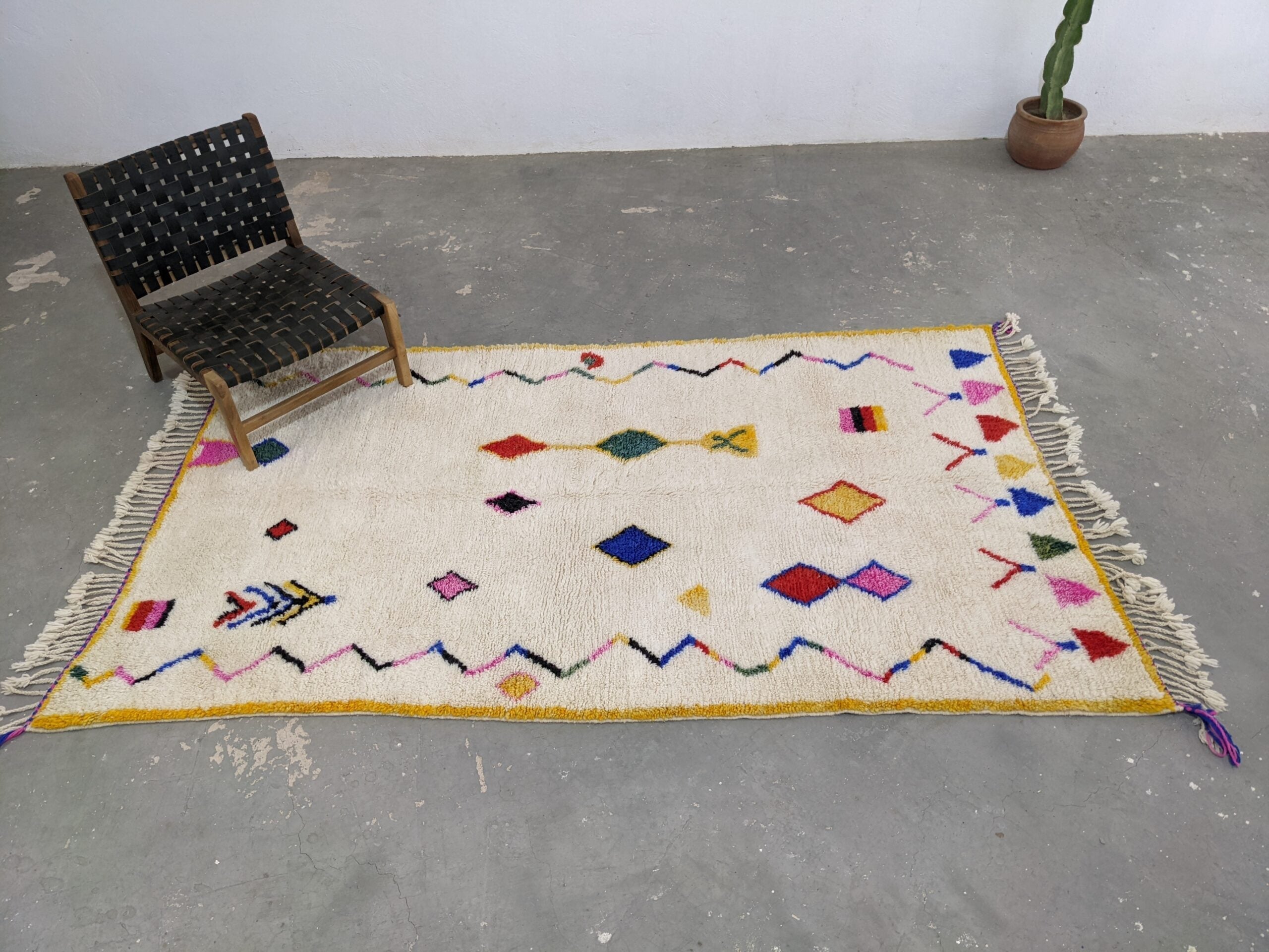 DecorBites™ Moroccan Handmade Traditional Azilal Rug 260 X 148 Cm