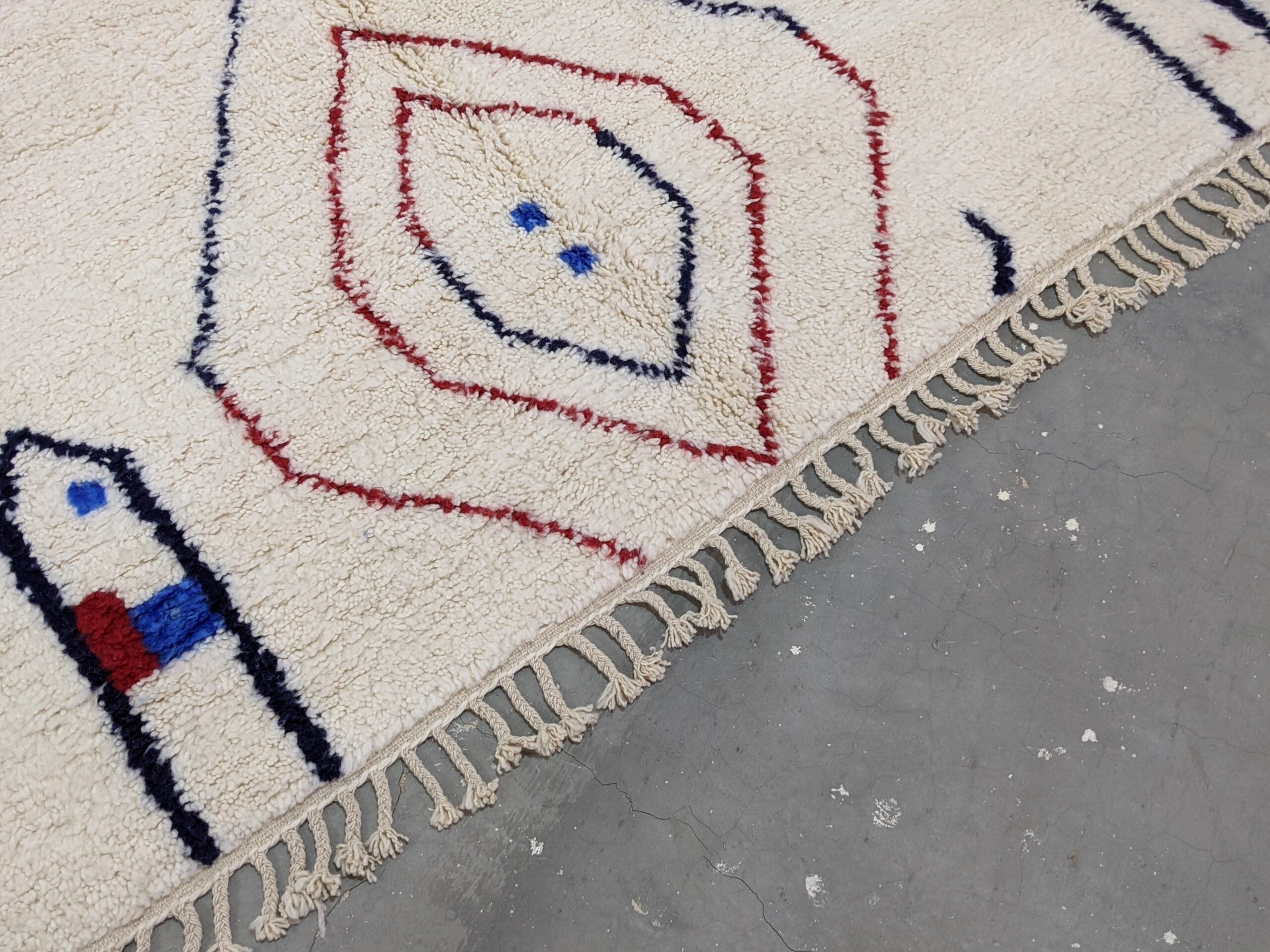 DecorBites™ Moroccan Handmade Traditional Azilal Rug 300 X 200 cm