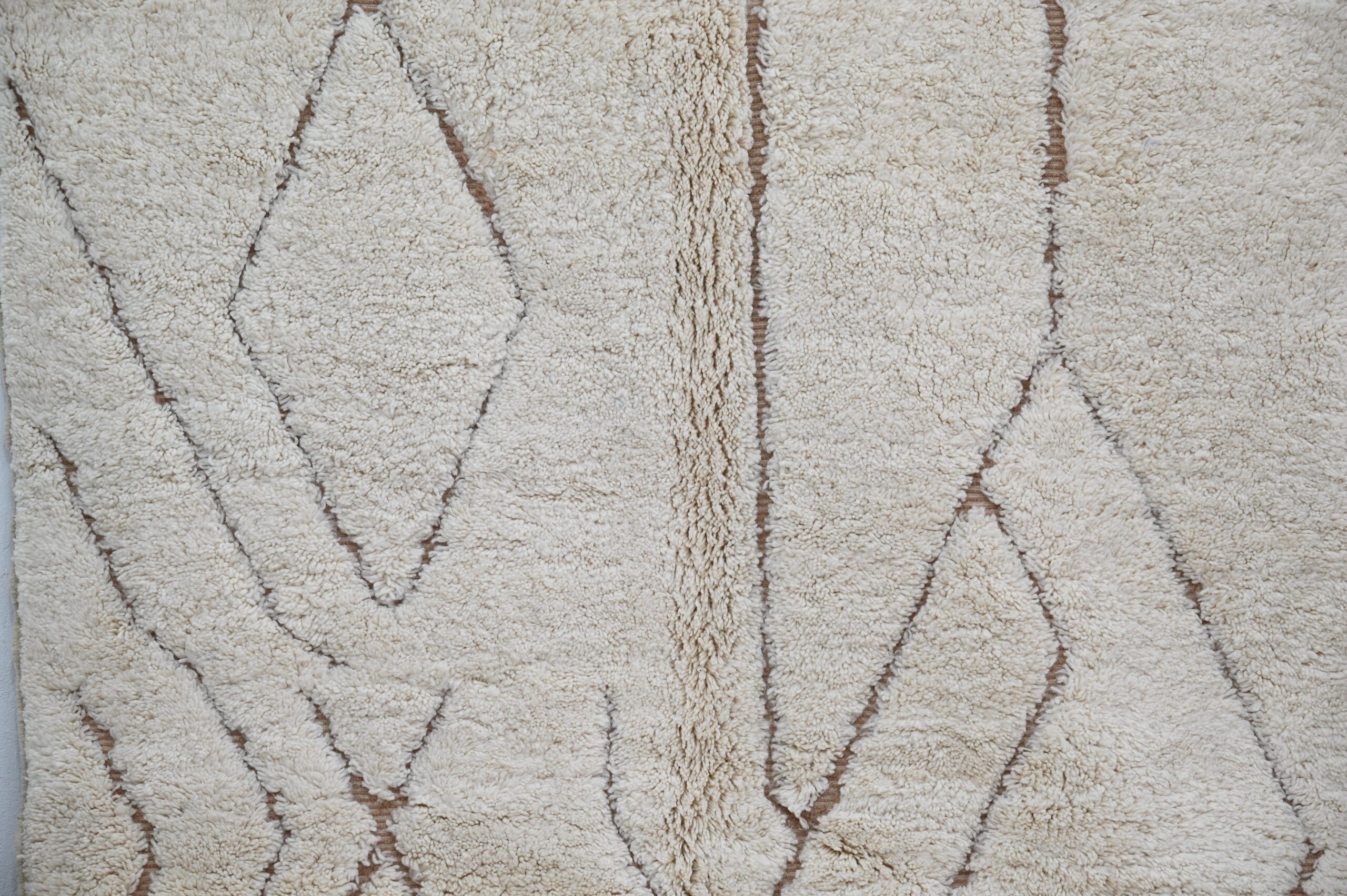 DecorBites™ Moroccan Handmade Traditional Beni Ouarain Carpet 283 X 211 Cm