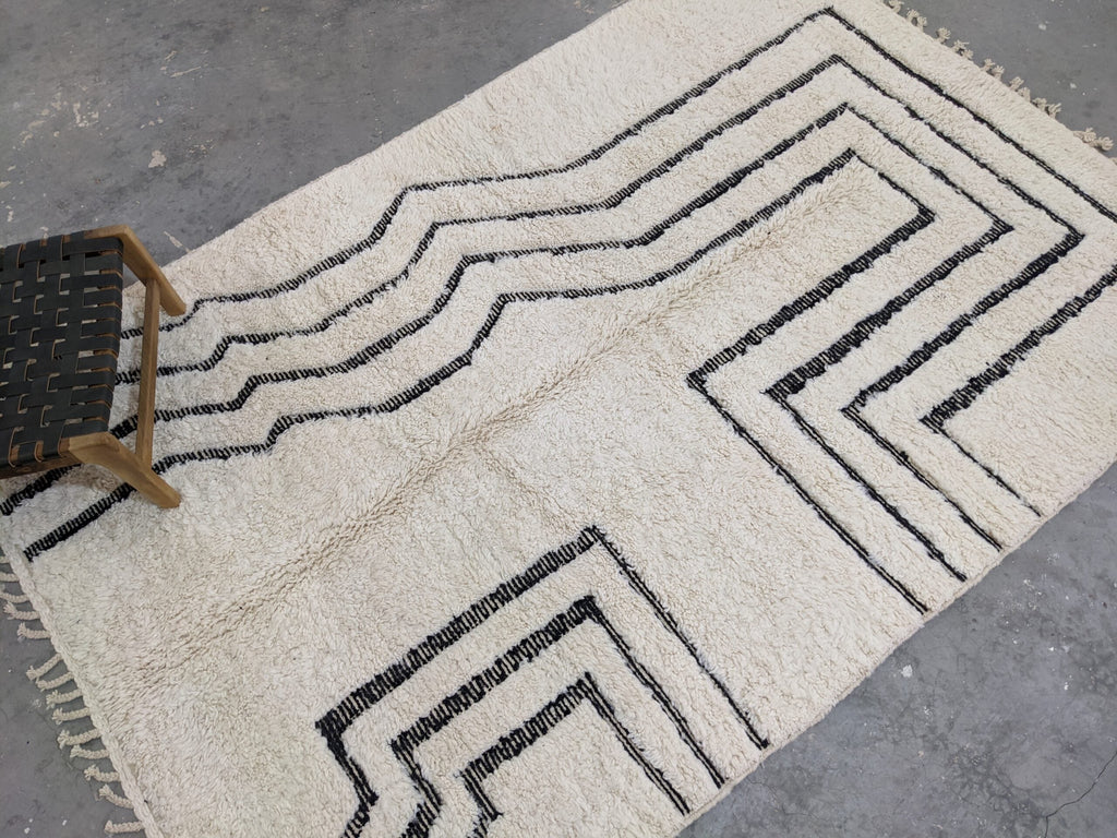 DecorBites™ Moroccan Handmade Traditional Beni Ouarain Rug 285 X 194 cm