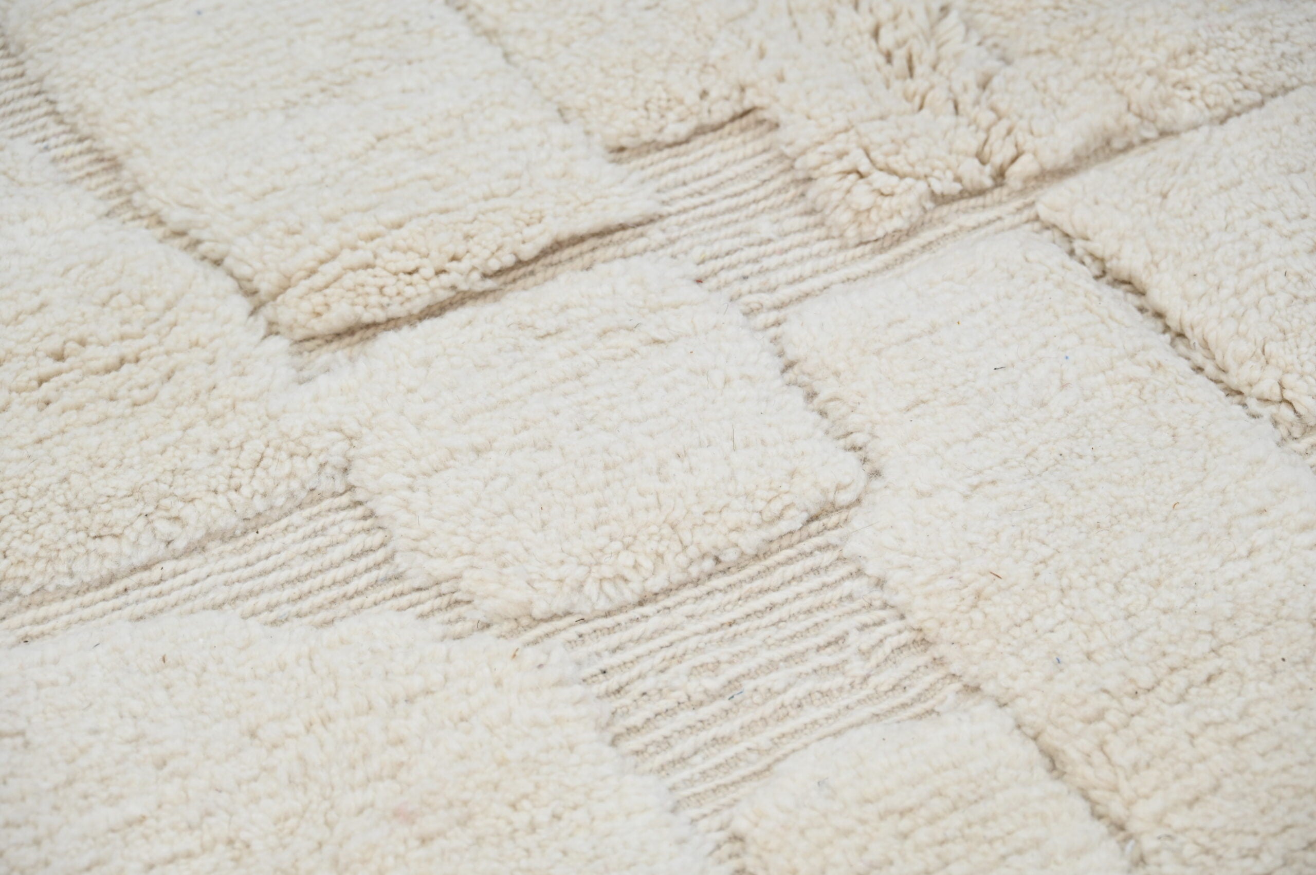 DecorBites™ Moroccan Handmade Traditional Beni Ouarain Rug 285 X 210 Cm