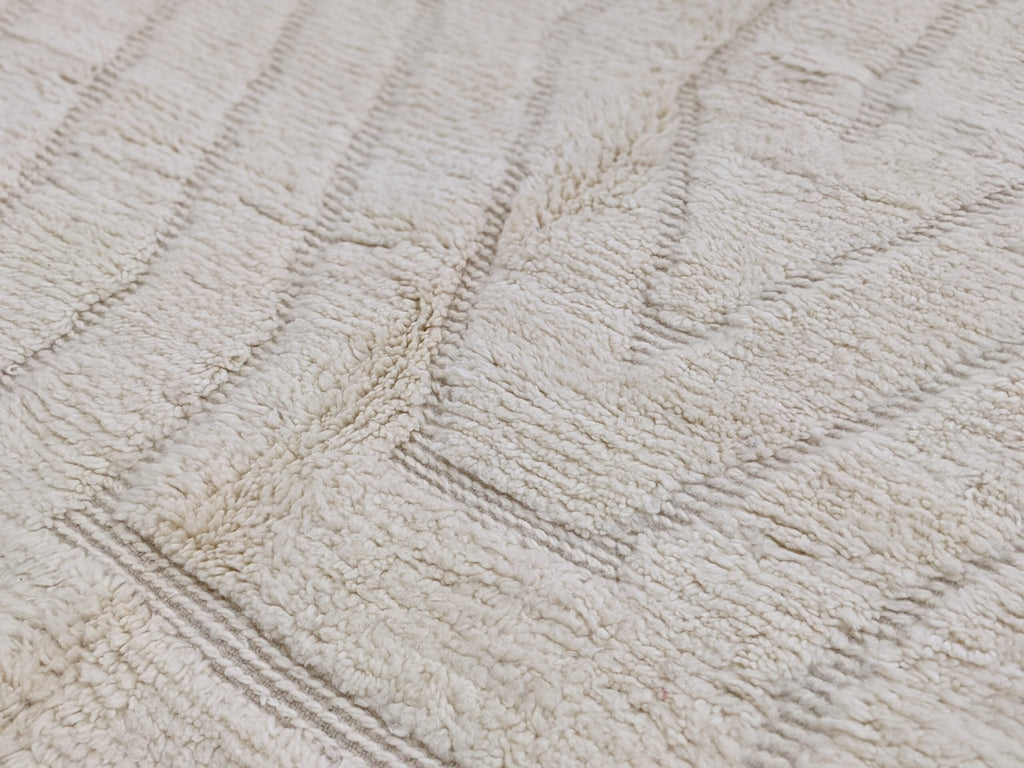 DecorBites™ Moroccan Handmade Traditional Beni Ouarain Rug 300 X 200 Cm