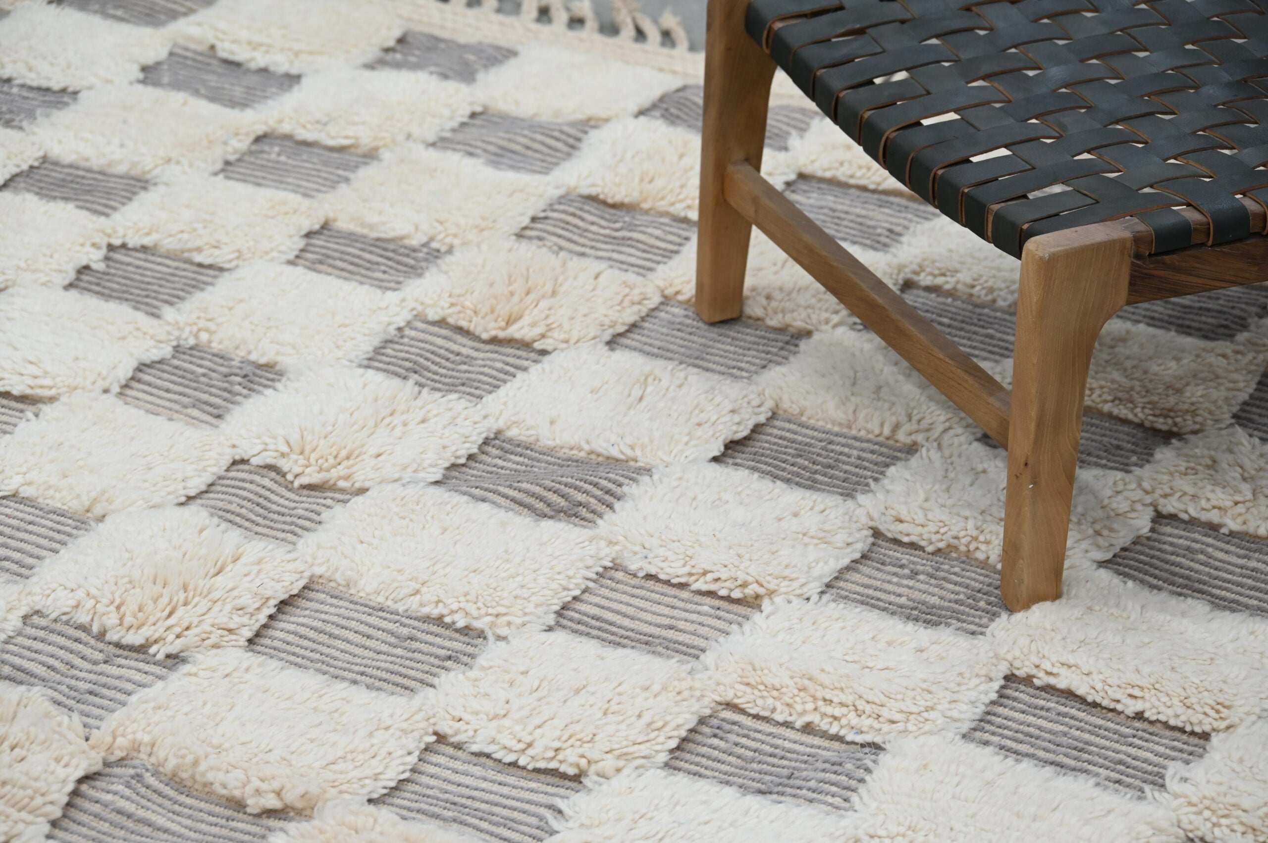 DecorBites™ Moroccan Handmade Traditional Beni Ouarain Rug 300 X 203 cm