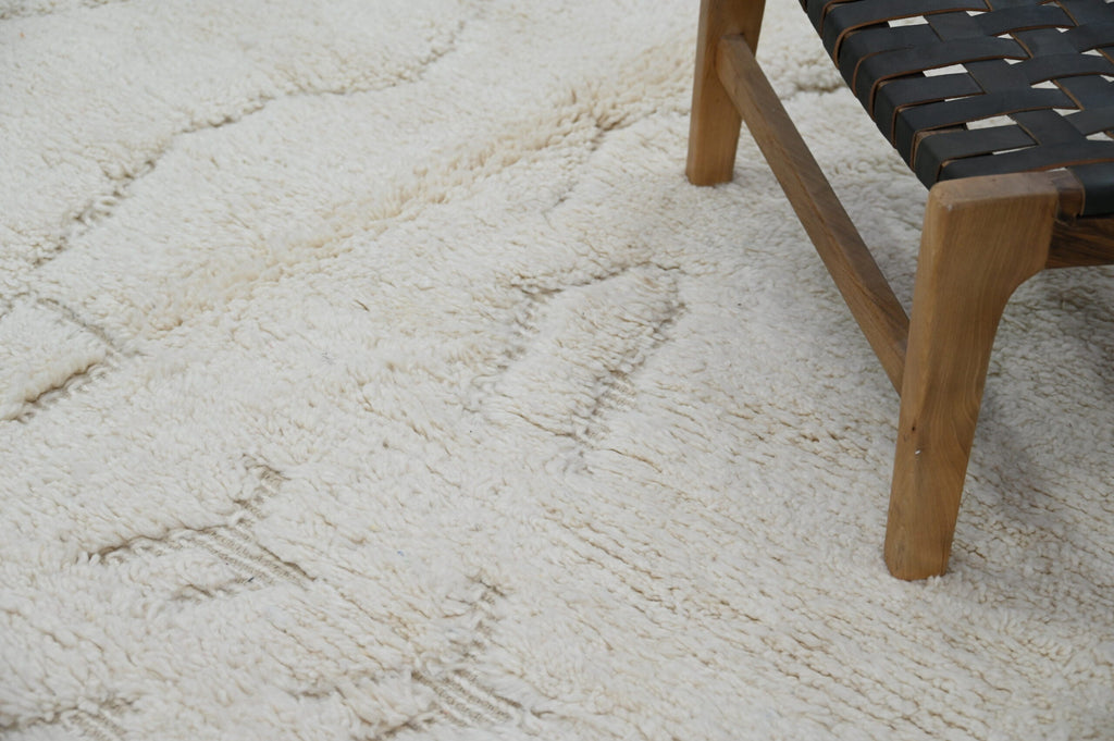 DecorBites™ Moroccan Handmade Traditional Beni Ouarain Rug 300 X 208 Cm