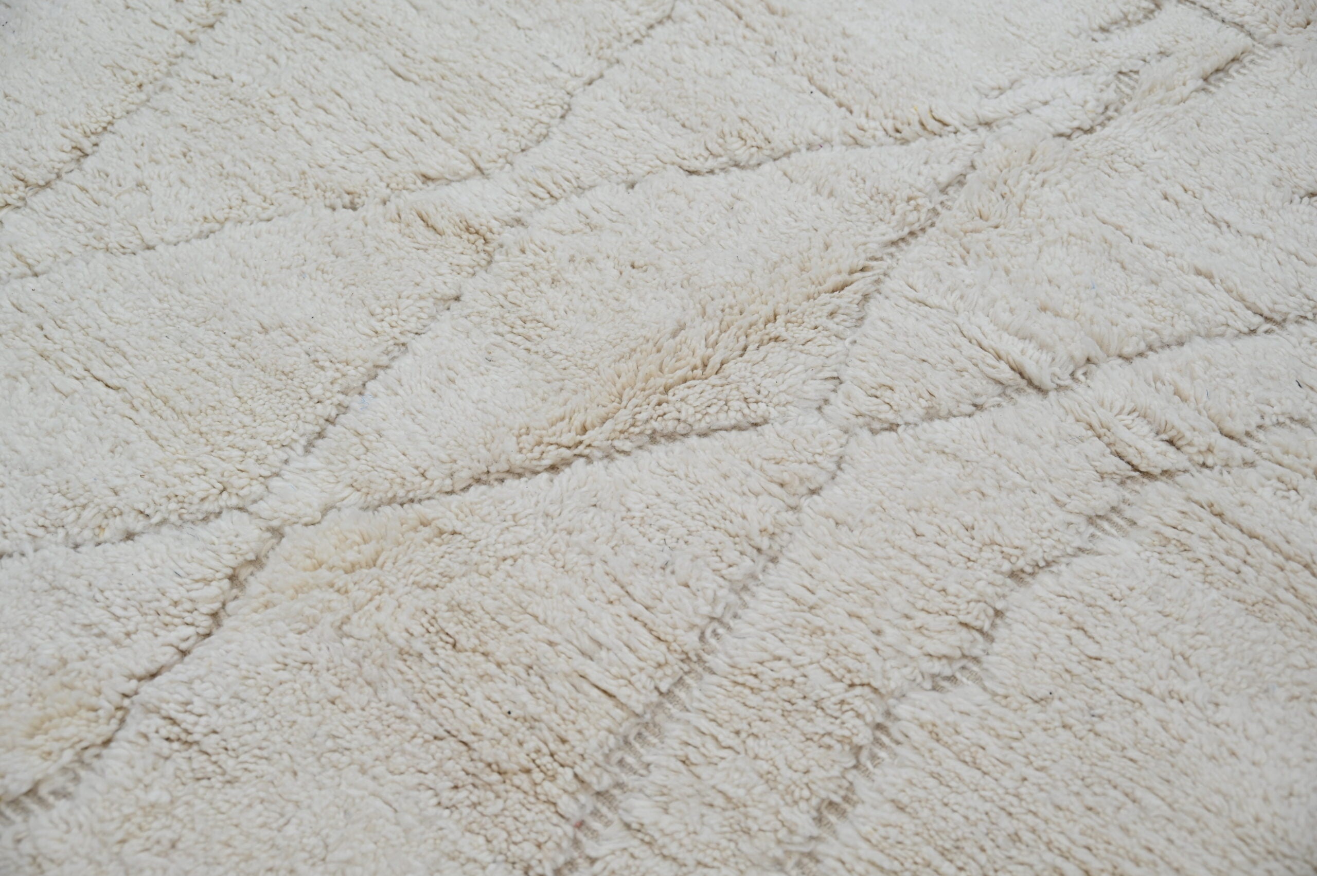 DecorBites™ Moroccan Handmade Traditional Beni Ouarain Rug 300 X 208 Cm