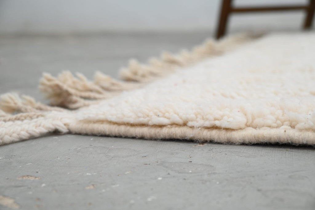 DecorBites™ Moroccan Handmade Traditional Beni Ouarain Rug 300 X 217 Cm
