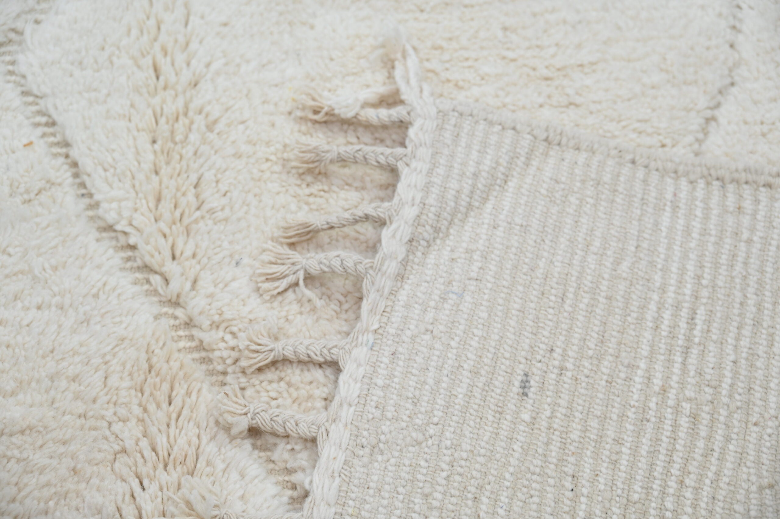 DecorBites™ Moroccan Handmade Traditional Beni Ouarain Rug 302 X 200 Cm