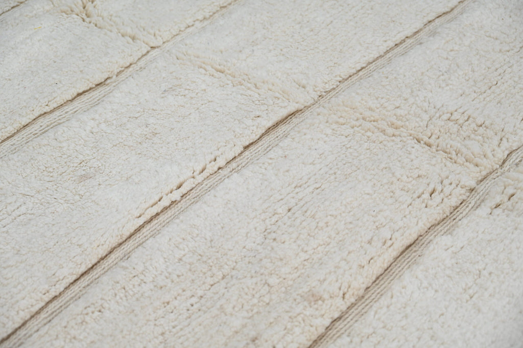 DecorBites™ Moroccan Handmade Traditional Beni Ouarain Rug 303 X 205 Cm