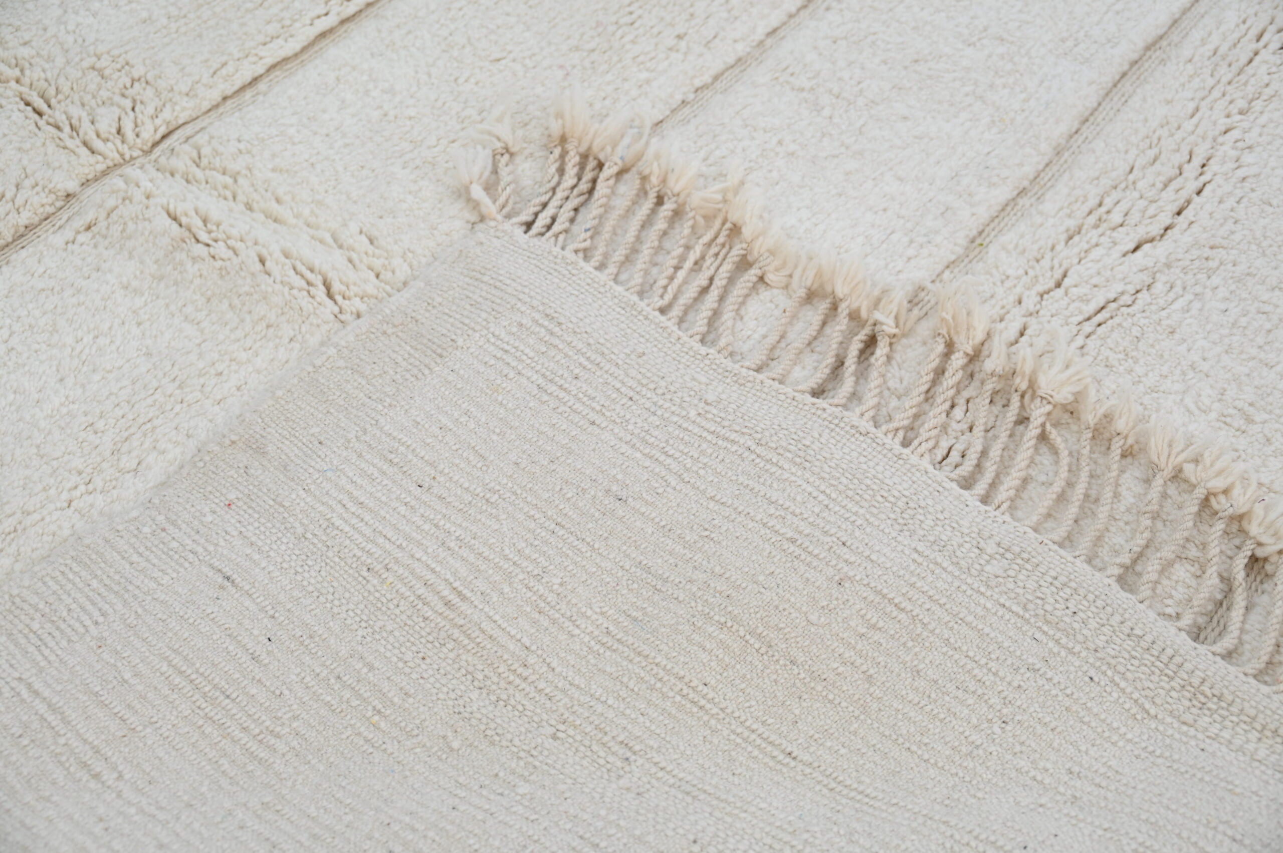 DecorBites™ Moroccan Handmade Traditional Beni Ouarain Rug 303 X 205 Cm
