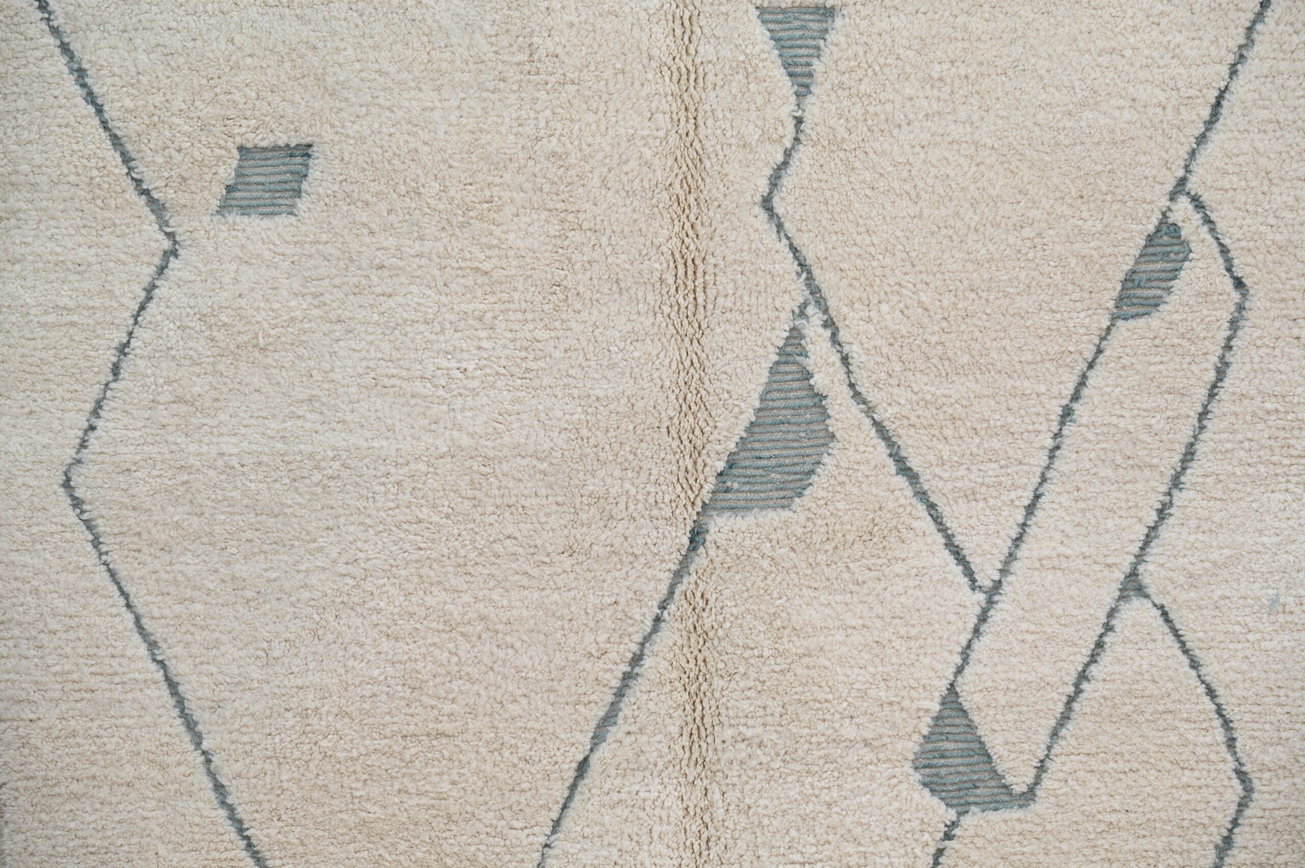 DecorBites™ Moroccan Handmade Traditional Beni Ouarain Rug 305 X 205 Cm