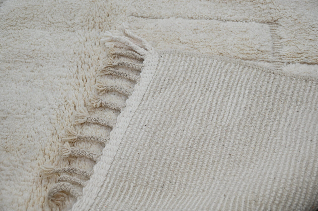 DecorBites™ Moroccan Handmade Traditional Beni Ouarain Rug 307 X 205 Cm