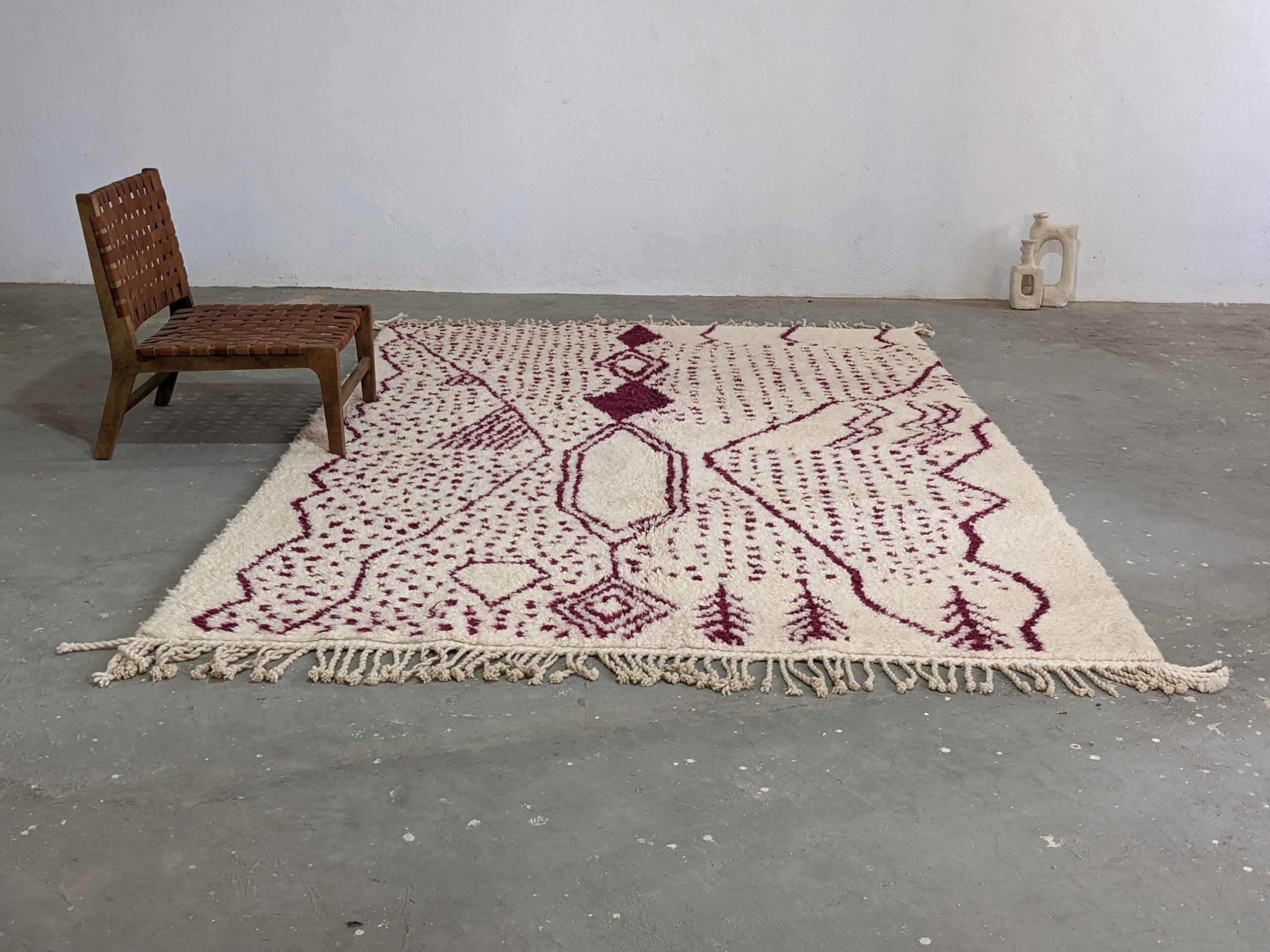 DecorBites™ Moroccan Handmade Traditional Beni Ouarain Rug 307 x 213 cm