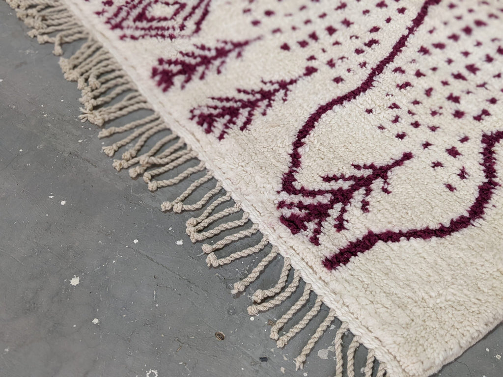 DecorBites™ Moroccan Handmade Traditional Beni Ouarain Rug 307 x 213 cm
