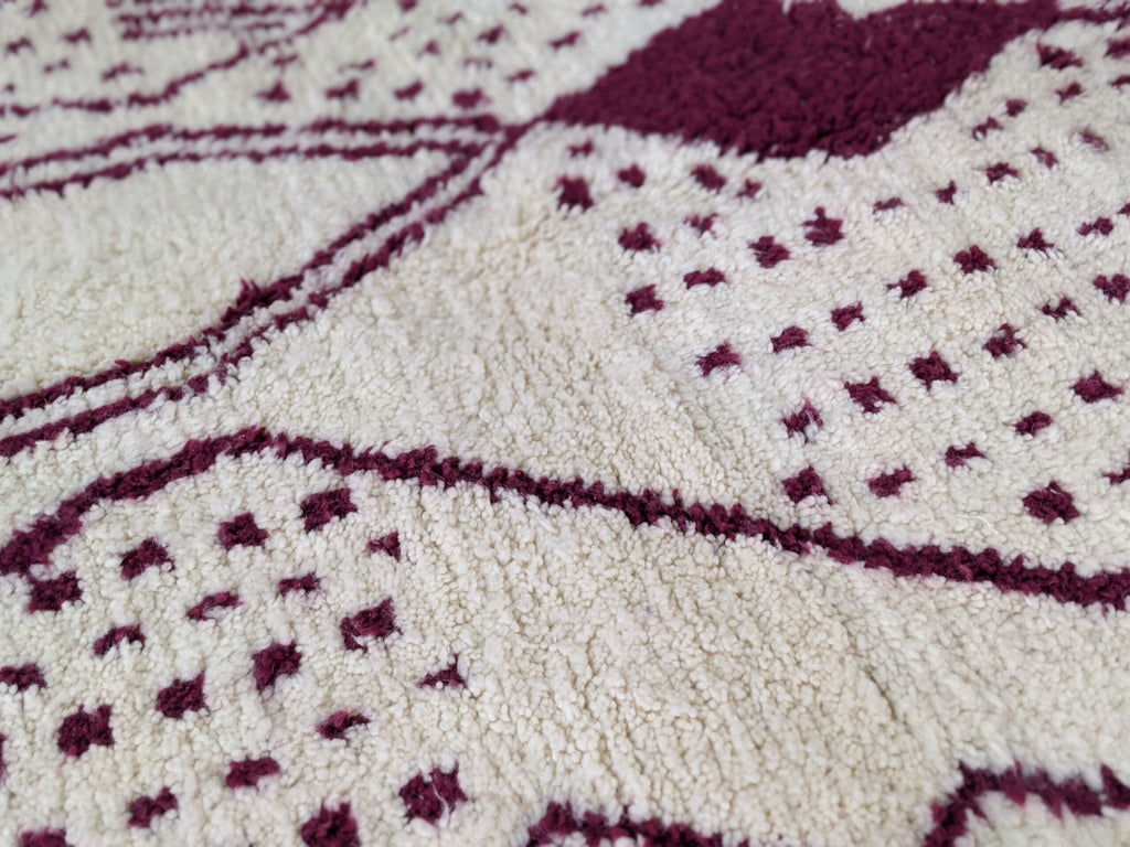 DecorBites™ Moroccan Handmade Traditional Beni Ouarain Rug 307 x 213 cm