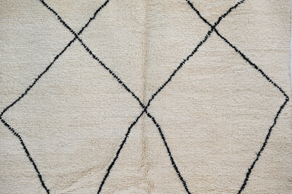 DecorBites™ Moroccan Handmade Traditional Beni Ouarain Rug 309 X 204 Cm