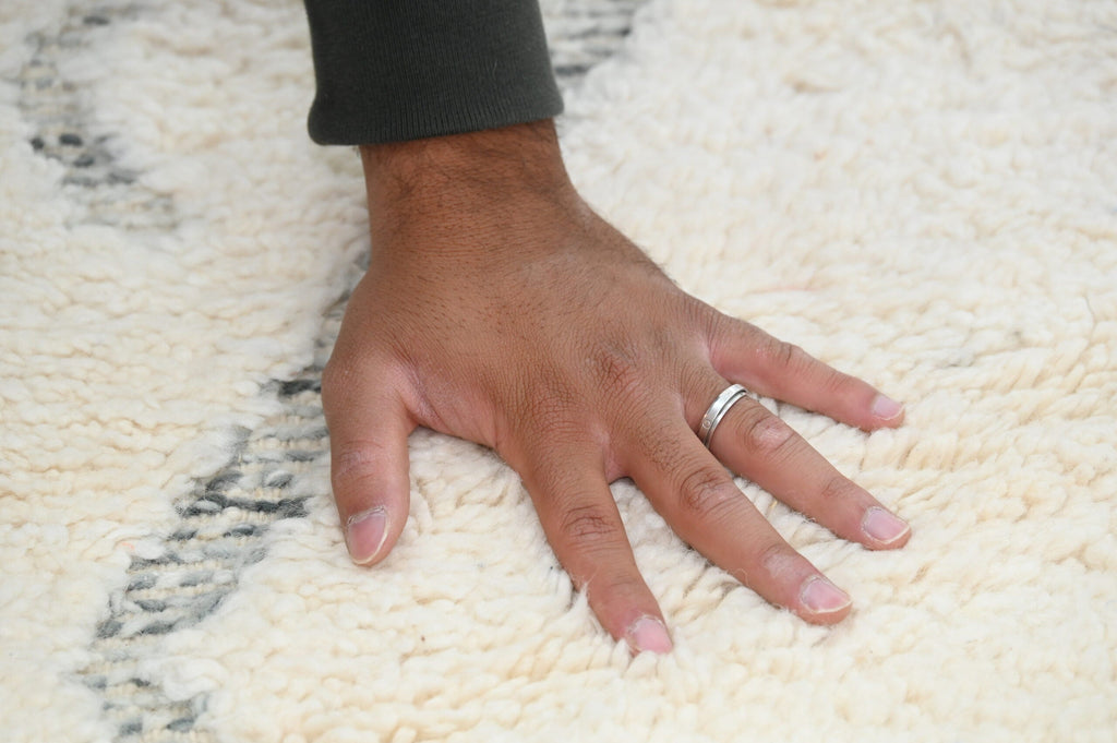DecorBites™ Moroccan Handmade Traditional Berber Rug Beni Ouarain 303 X 212 Cm