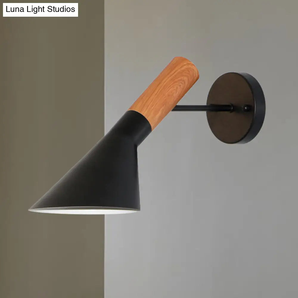 DecorBites™ Nordic Monochrome Wall Light: Single Bulb Metallic Sconce for Showrooms and Galleries