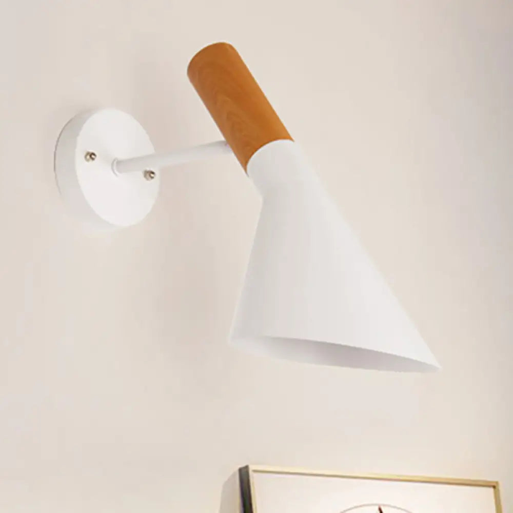 DecorBites™ Nordic Monochrome Wall Light: Single Bulb Metallic Sconce for Showrooms and Galleries