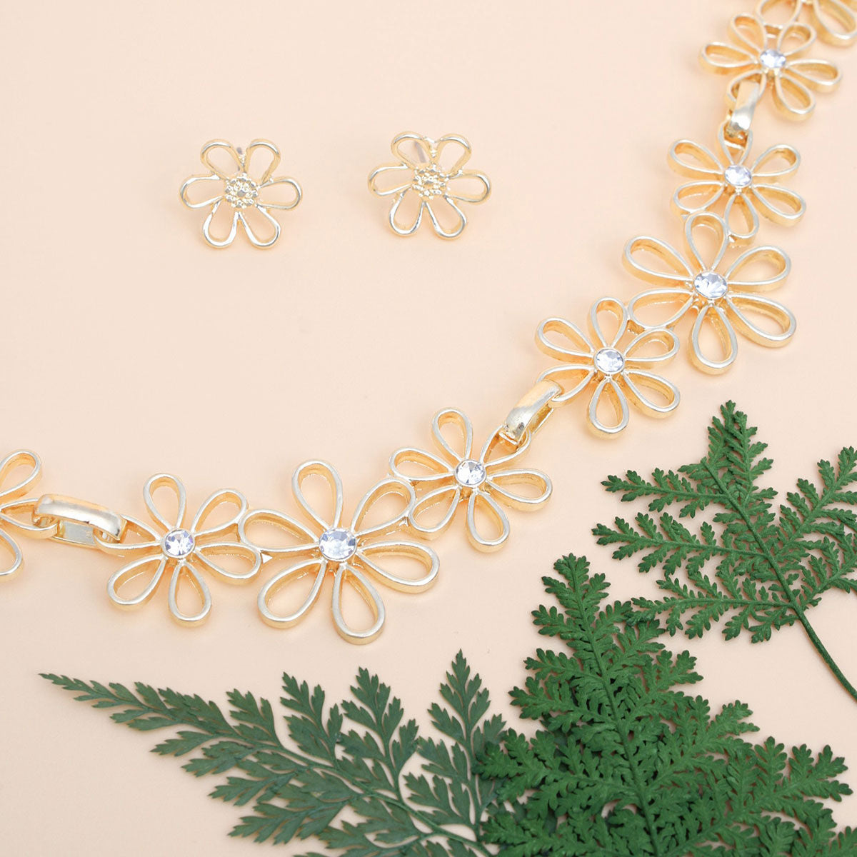 Chain Necklace Set with Flower Link Detail, Gold, Stylish Women's Jewelry