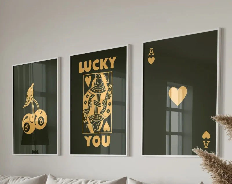 DecorBites™ Retro Lucky Aesthetic Posters Set: Queen of Hearts