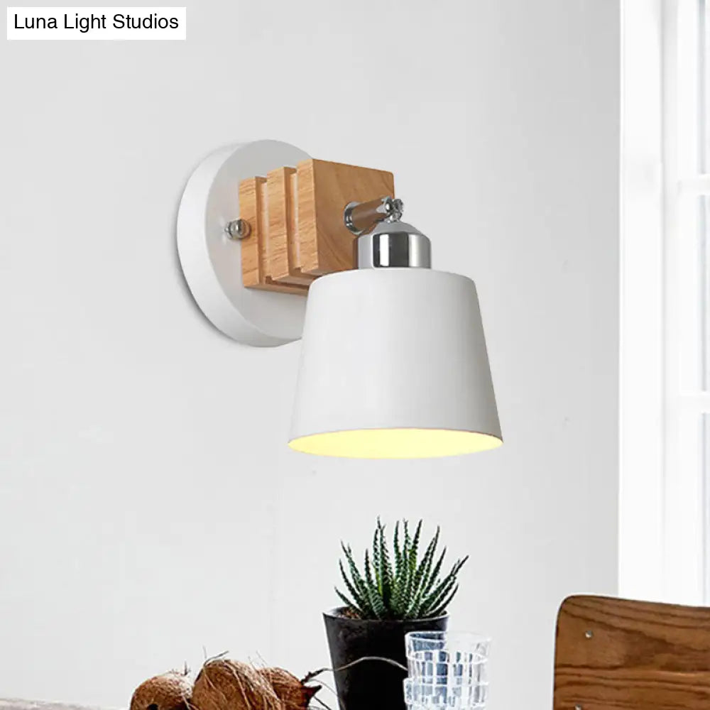DecorBites™ Rotatable Wall Light Nordic Style Wall Lamp, 1 Head, White Finish - Bedside or Bathroom